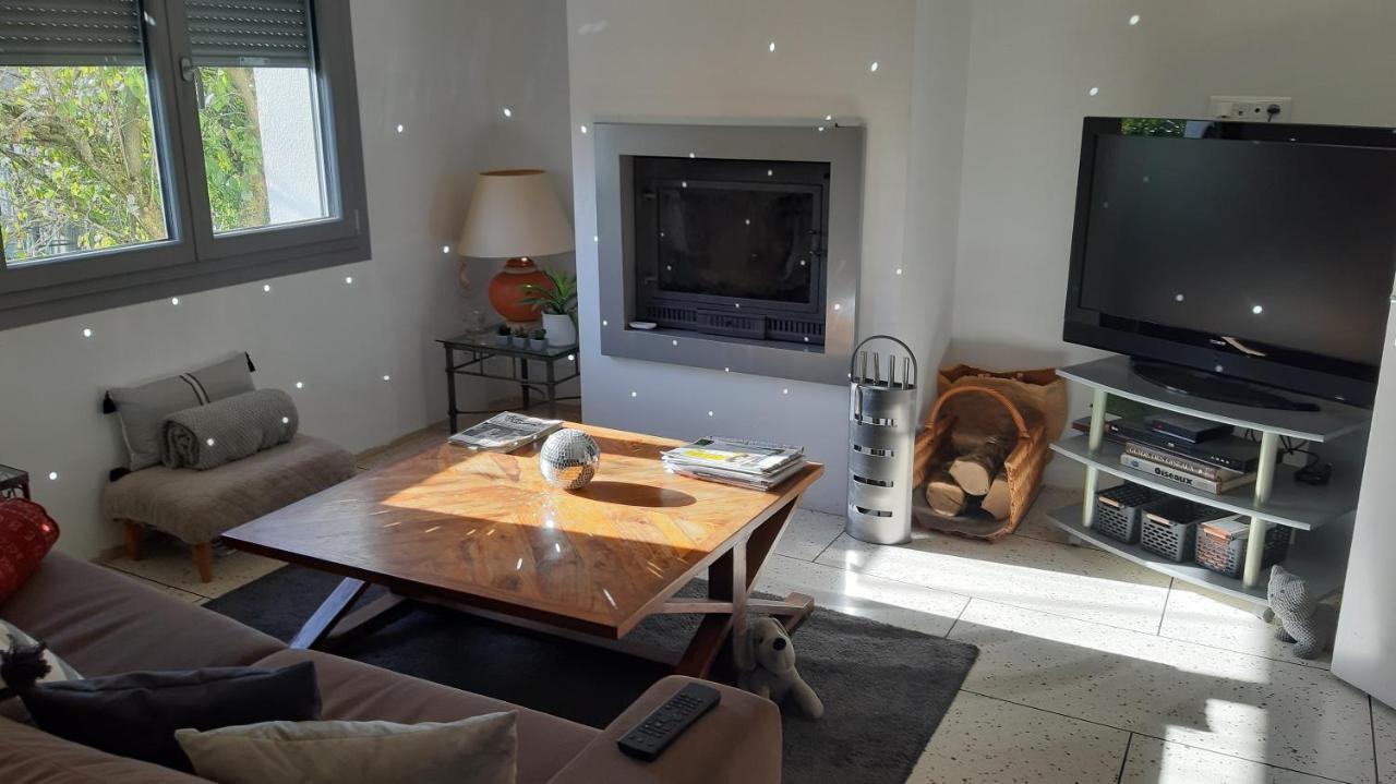 1 Chambre Double "Le Devenir" Saint-Julien-les-Villas Exterior foto